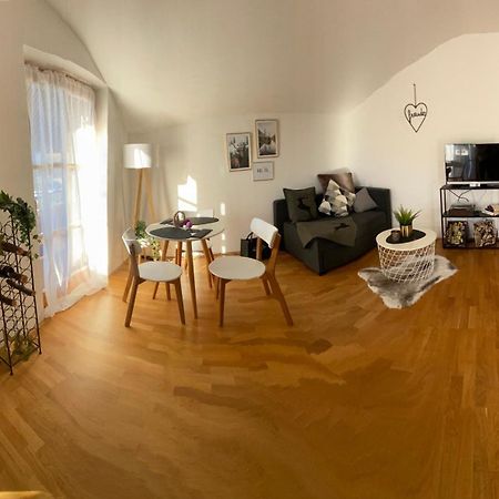 בישופסווייסן Neues Ruhiges Apartment, Bergblick, Stellplatz מראה חיצוני תמונה