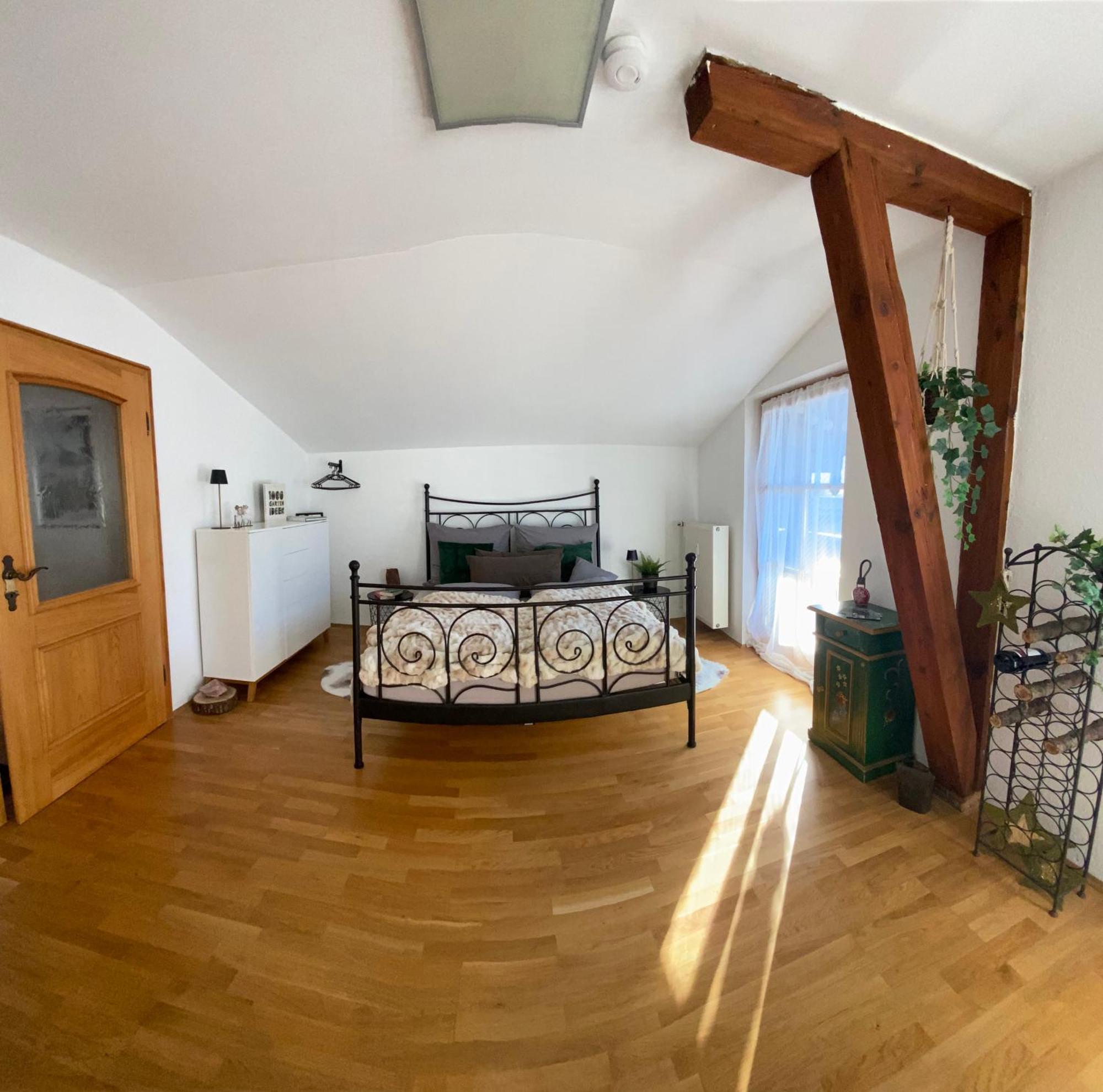 בישופסווייסן Neues Ruhiges Apartment, Bergblick, Stellplatz מראה חיצוני תמונה