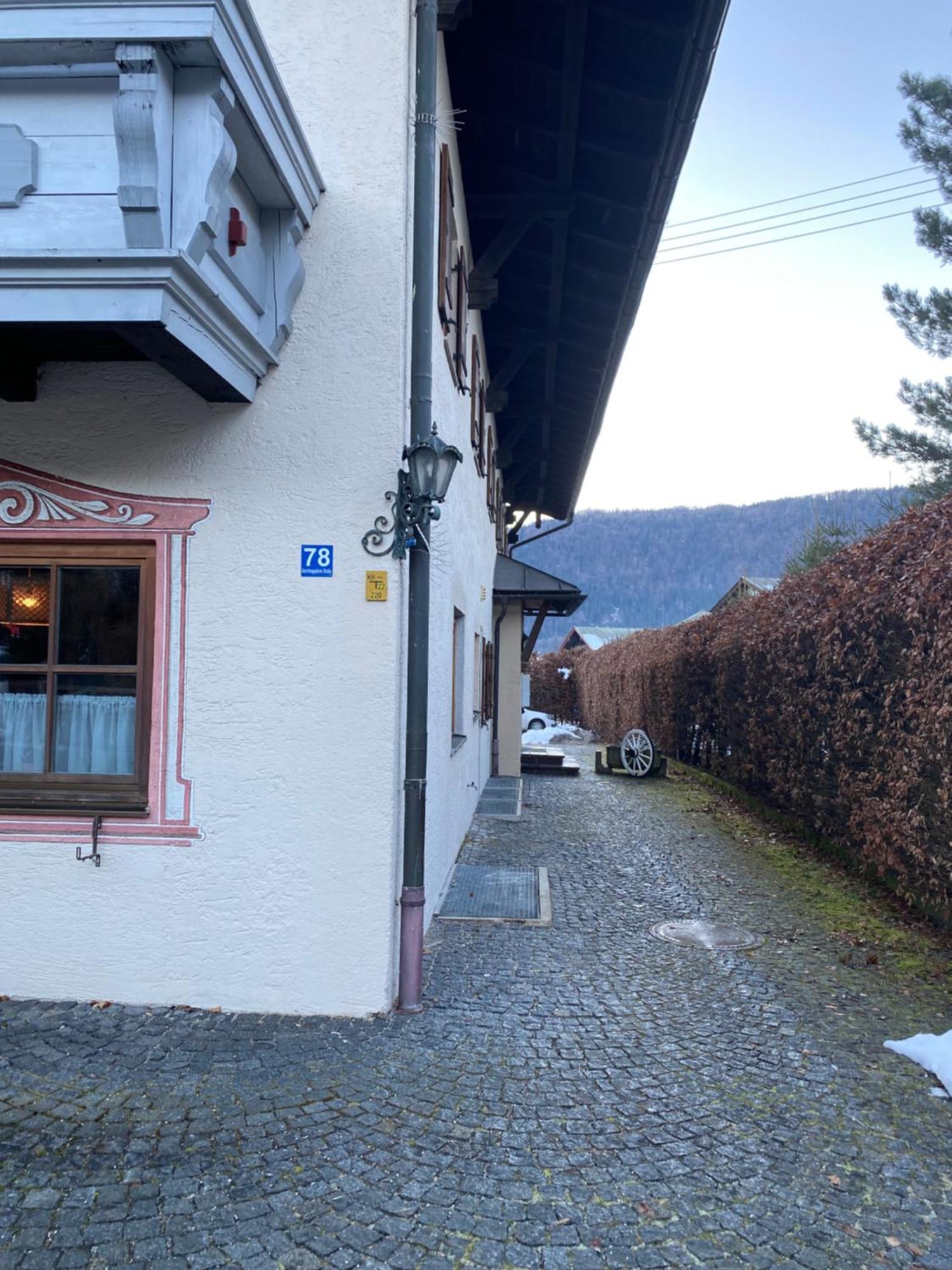 בישופסווייסן Neues Ruhiges Apartment, Bergblick, Stellplatz מראה חיצוני תמונה